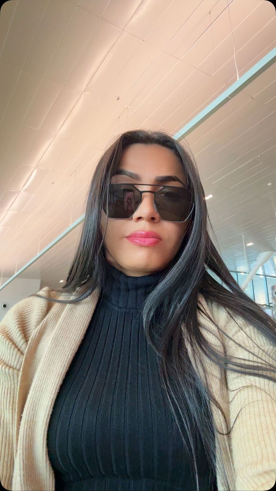 Camila Sales